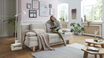 Schlafsofa Restyl aus Stoff in Beige Restyl Querschläfer TINO Schlafsofa Funktionssofa mit Cord-Bezug, Federkern und Holzfuss