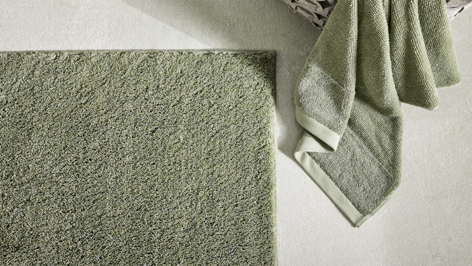 Badematte / Badeteppich Interliving aus Kunstfaser in Hellgrün Interliving Badteppich Serie 9112 Jade - ca. 65 x 115 cm