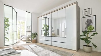 Kleiderschrank Interliving aus Holz in Weiß Interliving Kleiderschrank Serie 1205 – Falttürenschrank Weiß & Kieselgrau – sechs Türen, vier Schubladen, Breite ca. 300 cm