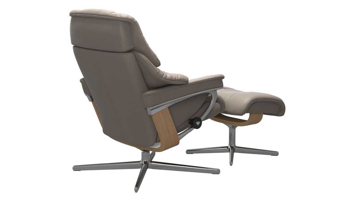 Sessel Ekornes aus Leder in Braun Stressless RENO S Cross Relax-Sessel und Hocker Leder Small, Leder Paloma 09444 Dark Mushroom