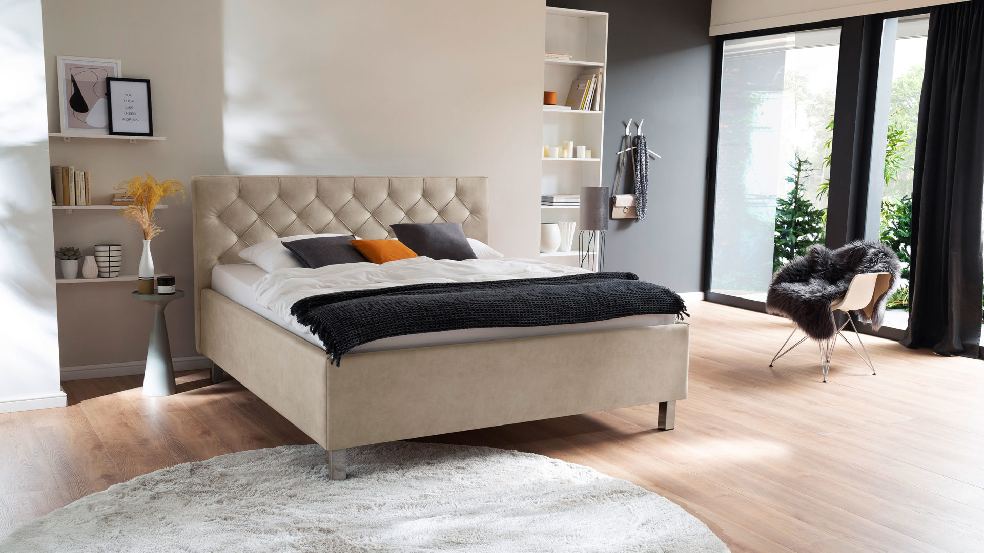 Polsterbett Meise.möbel aus Stoff in Beige Polsterbett San Remo mit Bettkasten beiger Bezug Bulus 02 & Metallfüße - Liegefläche ca. 180 x 200 cm