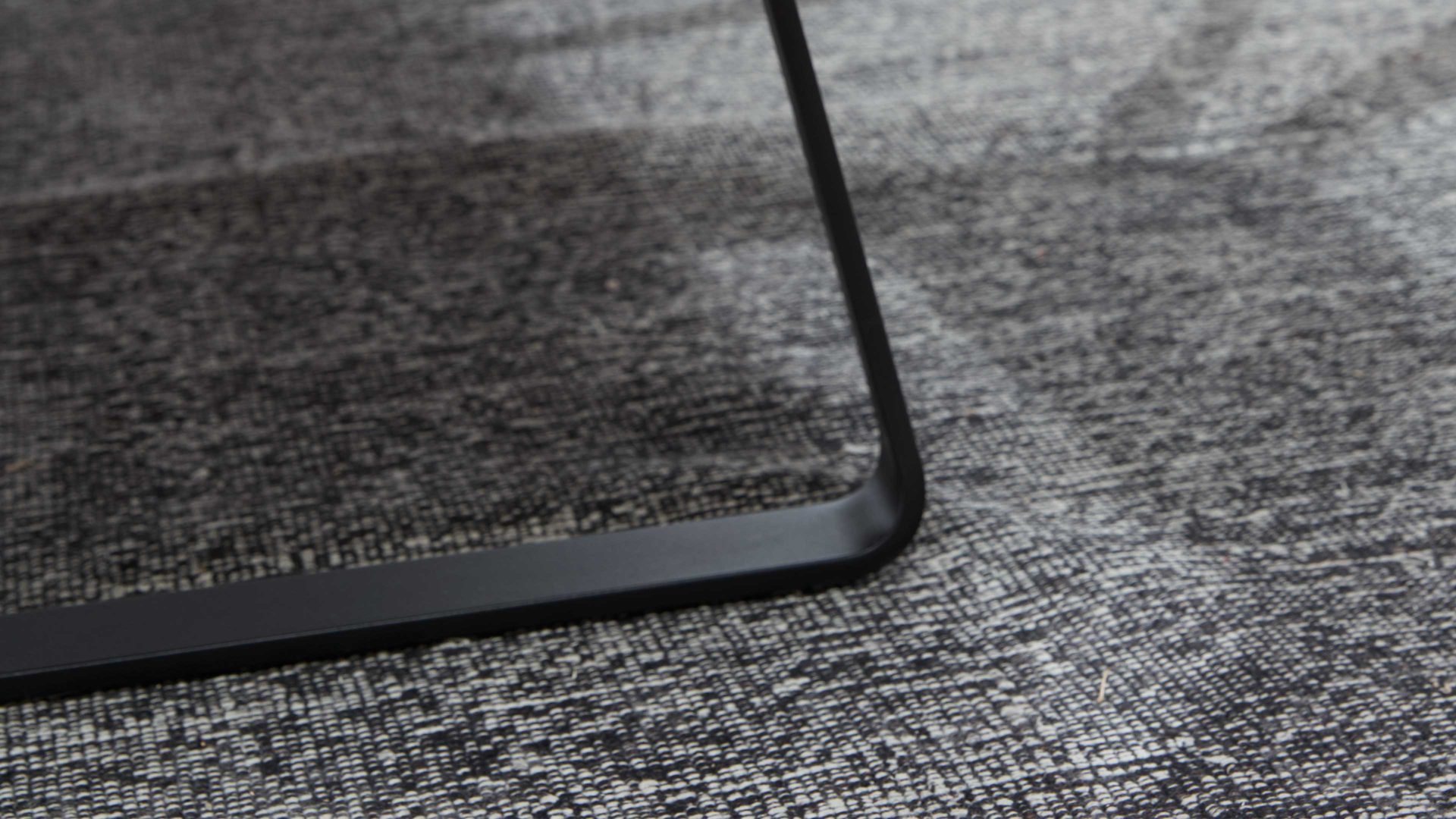 Polsterbank Koinor aus Leder in Dunkelgrau KOINOR 2-Sitzer-Element Kleo dunkles Leder India omega & Lodenbezug 27, Wildeiche natur – Breite ca. 190 cm