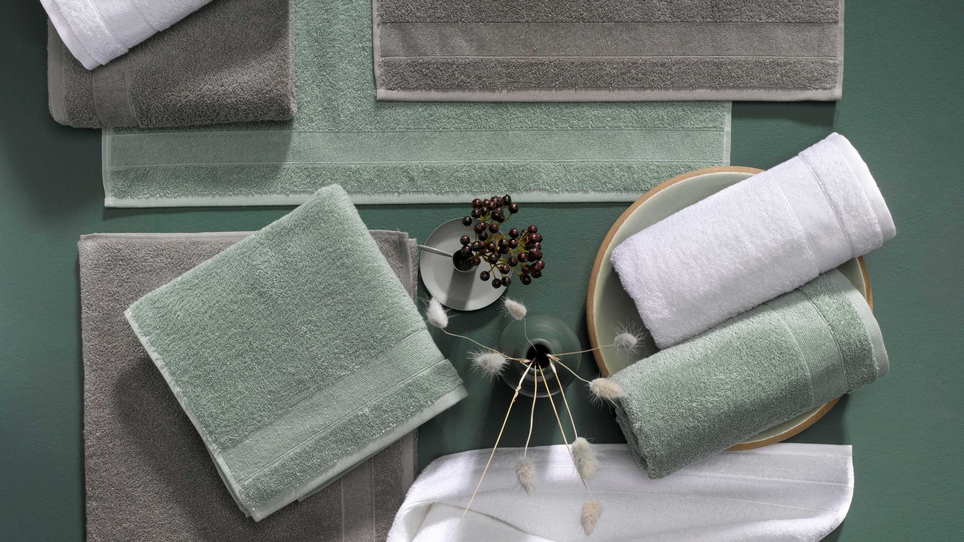 Duschhandtuch Vossen aus Baumwolle in Hellgrau VOSSEN Duschtuch Scarlett Badetuch Hellgrau - ca. 67 x 140 cm