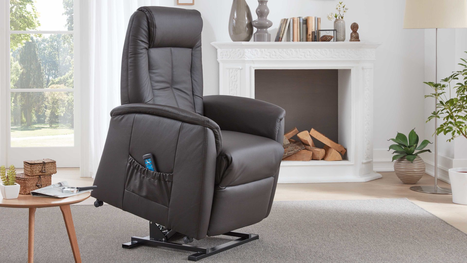 Fernsehsessel OrthoSedis aus Leder in Dunkelbraun OrthoSedis 9107 - Fernsehsessel 23T motorisch mit Aufstehhilfe - kaffeefarbenes LongLife-Leder Rustika 24