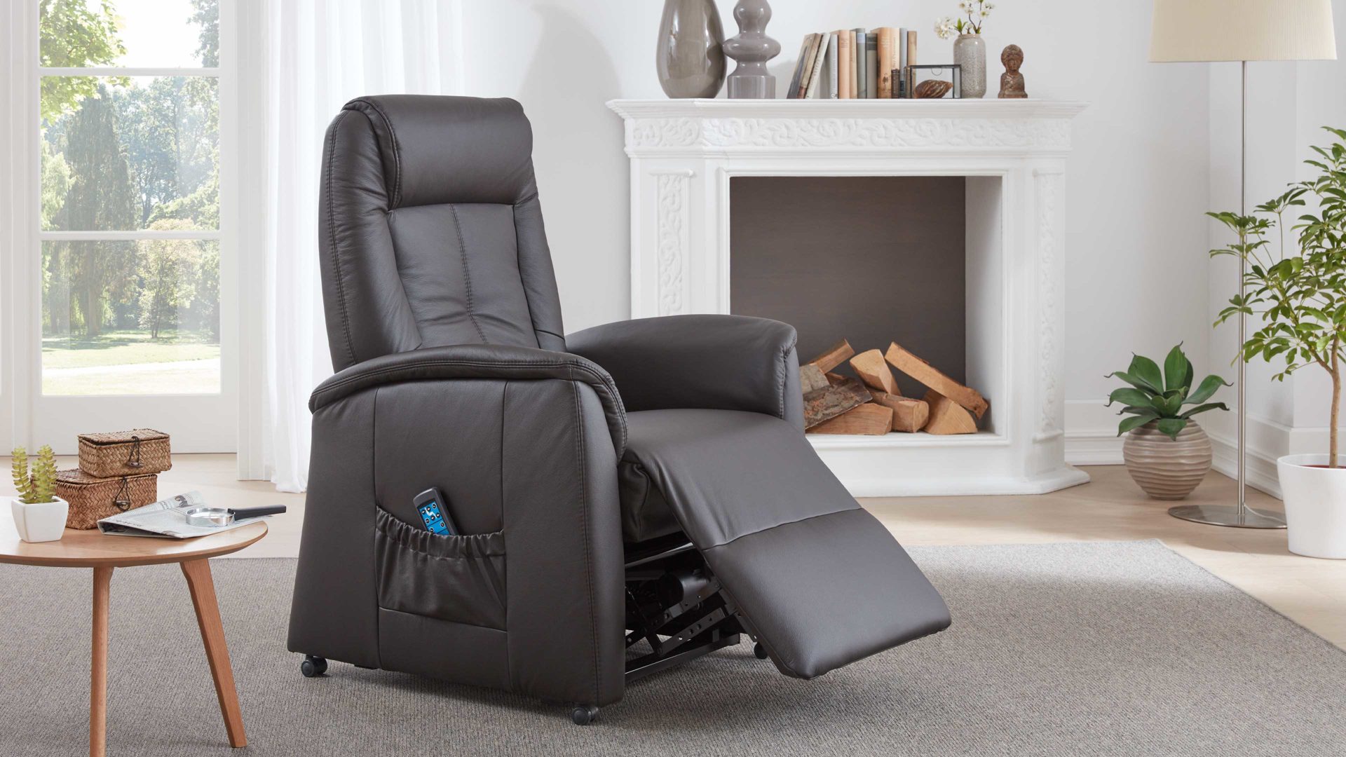 Fernsehsessel OrthoSedis aus Leder in Dunkelbraun OrthoSedis 9107 - Fernsehsessel 23T motorisch mit Aufstehhilfe - kaffeefarbenes LongLife-Leder Rustika 24