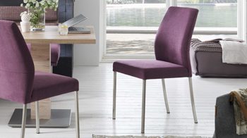 Vierfußstuhl modulmaster aus Stoff in Lila Modulmaster Serie Game III - Polsterstuhl 6193 bordeauxfarbene Mikrofaser 755-15 & Edelstahlfüße