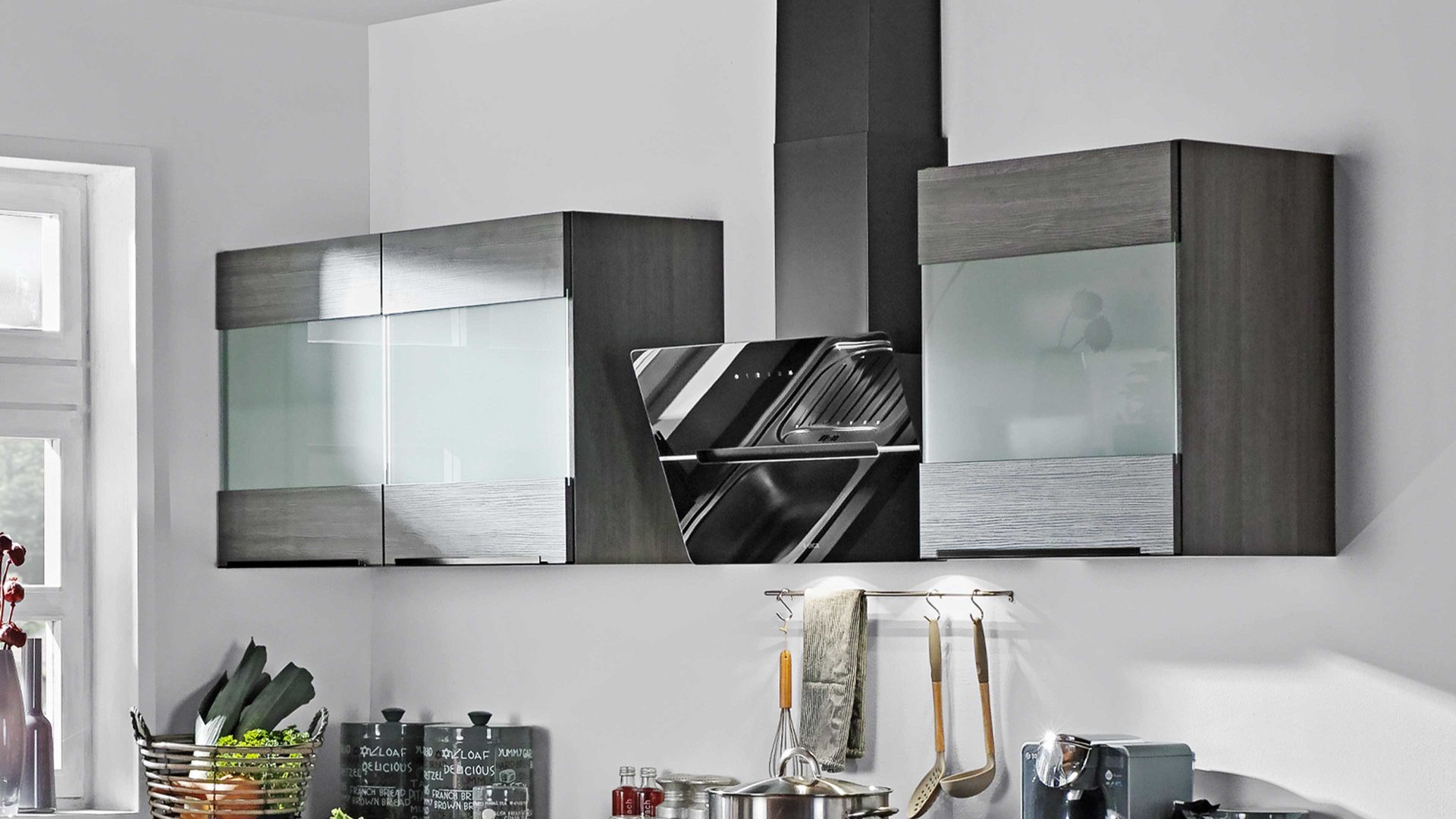 Einbauküche Express küchen aus Holz in Rot EXPRESS KÜCHEN Einbauküche Win mit Einbaugeräten Kaminrot & Eiche Grau - Stellfläche ca. 305 x 230 cm