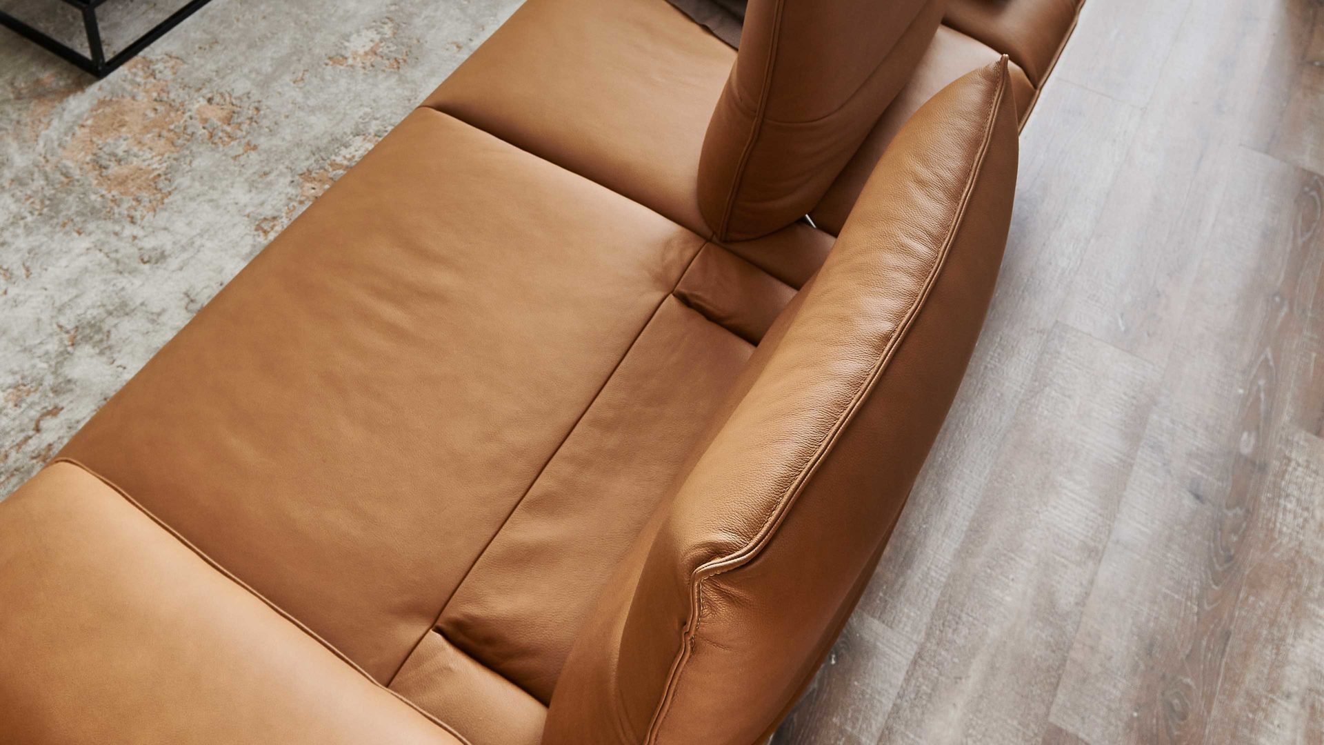 2,5-Sitzer Koinor aus Leder in Hellbraun KOINOR Polstermöbel Serie Caio - 2,5-Sitzer ockerfarbenes Leder Bonita - Länge ca. 234 cm