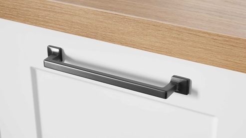 Einbauküche WERT KÜCHE® aus Holz in Weiß WERT KÜCHE® Vivien mit Constructa Einbaugeräten Satinweiß & Asteiche - Stellfläche ca. 457 x 300 cm