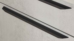 Einbauküche WERT KÜCHE® aus Holz in Grau WERT KÜCHE® Ella mit Miele Einbaugeräten quarzgrauer Beton - zweizeilig