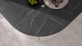 Einbauküche WERT KÜCHE® aus Holz in Weiß WERT KÜCHE® Bionda mit AEG Einbaugeräten Muschelweiß - zweiteilig