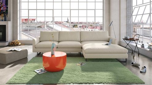 Sofa Freistil aus Stoff in Grau ROLF BENZ freistil 134 Polstergarnitur Eckgarnitur - FREI PLANBAR - Stoff 2303 achatgrau, ca. 254 x 177 cm, Stahlkufe schwarz