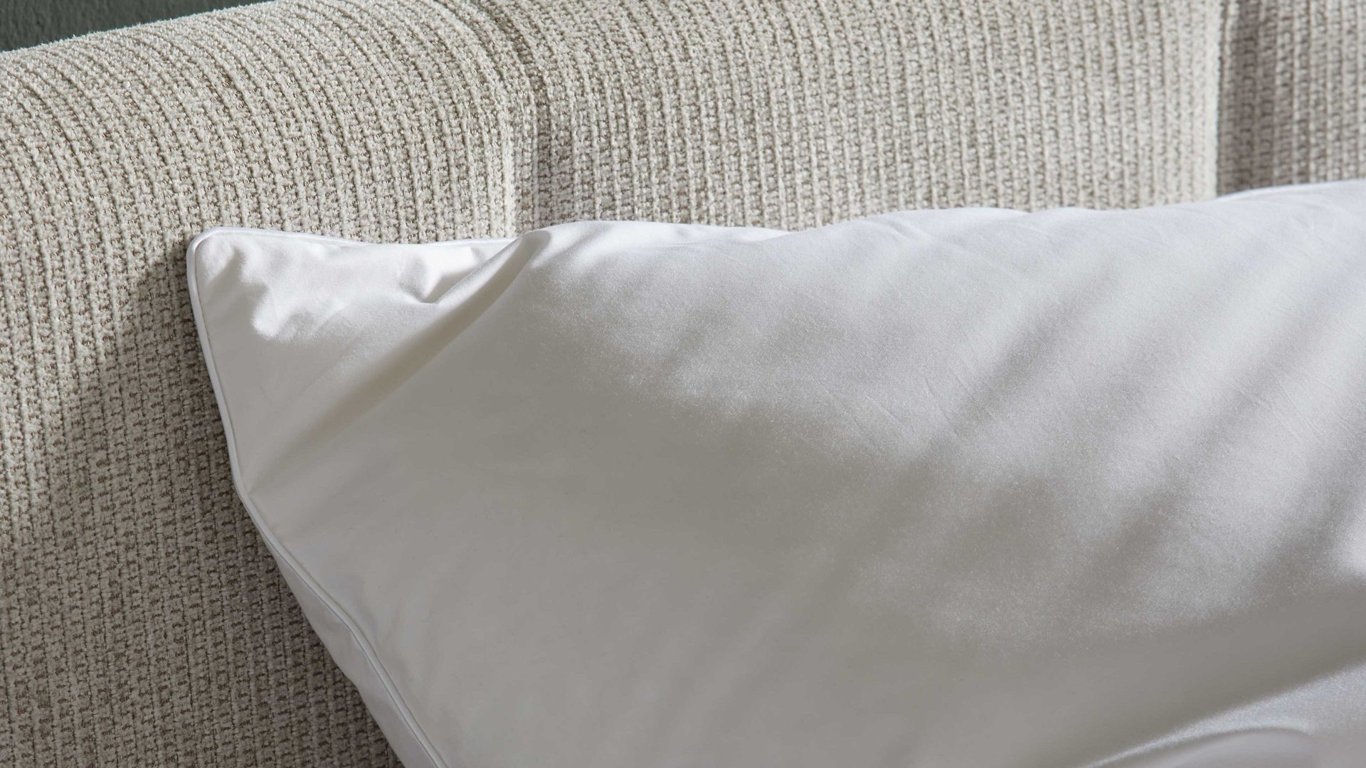 Kopfkissen Interliving aus Stoff in Weiß Interliving Kopfkissen Serie 9204 - 3-Kammerkissen 90 % Daunen & 10 % Federn, ca. 640 g - ca. 40 x 80 cm