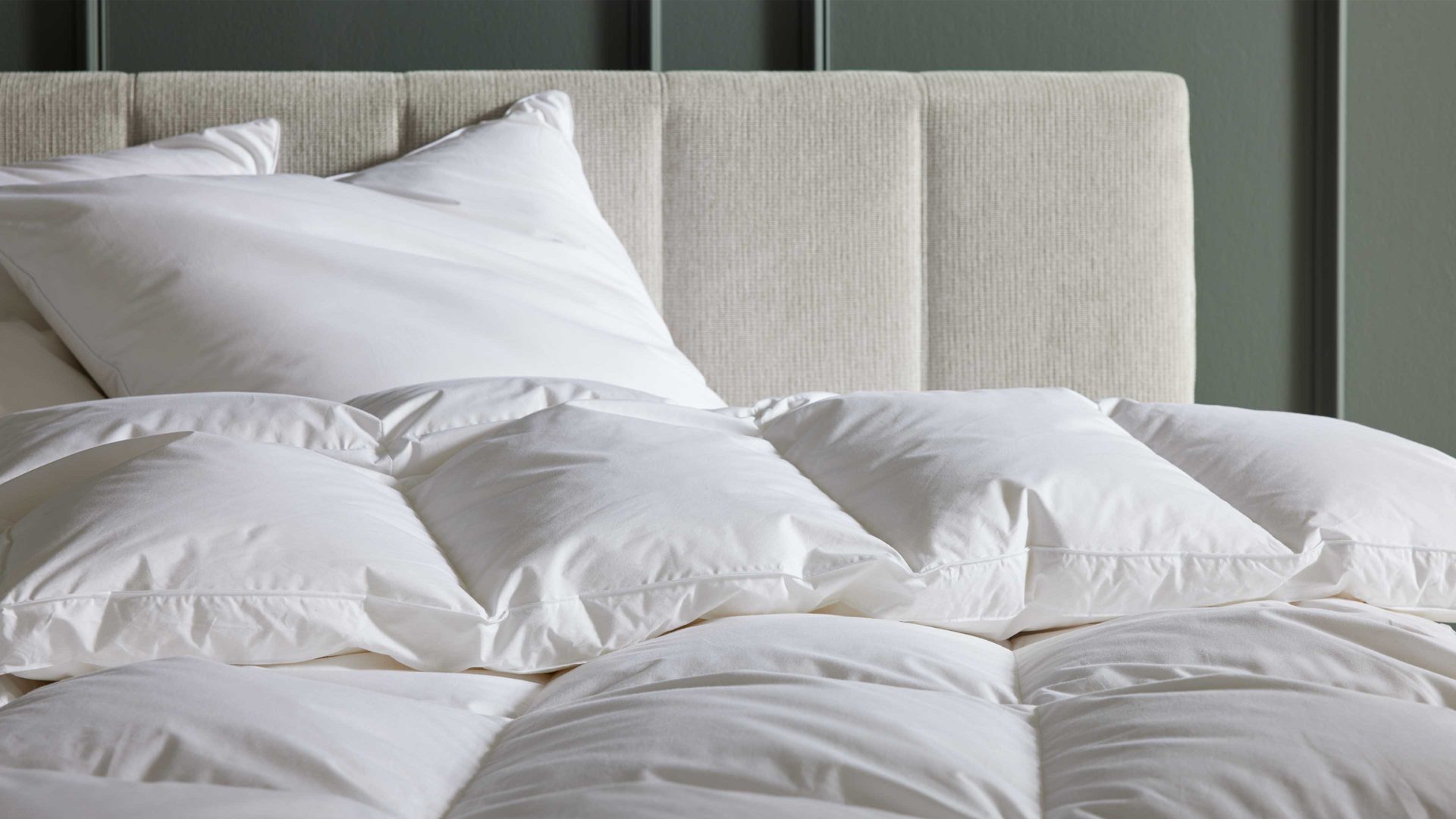 Daunendecke Interliving aus Stoff in Weiß Interliving Bettdecke Serie 9204 - Daunendecke als Winterbett warm, ca. 1.370 g Daunen - ca. 200 x 220 cm