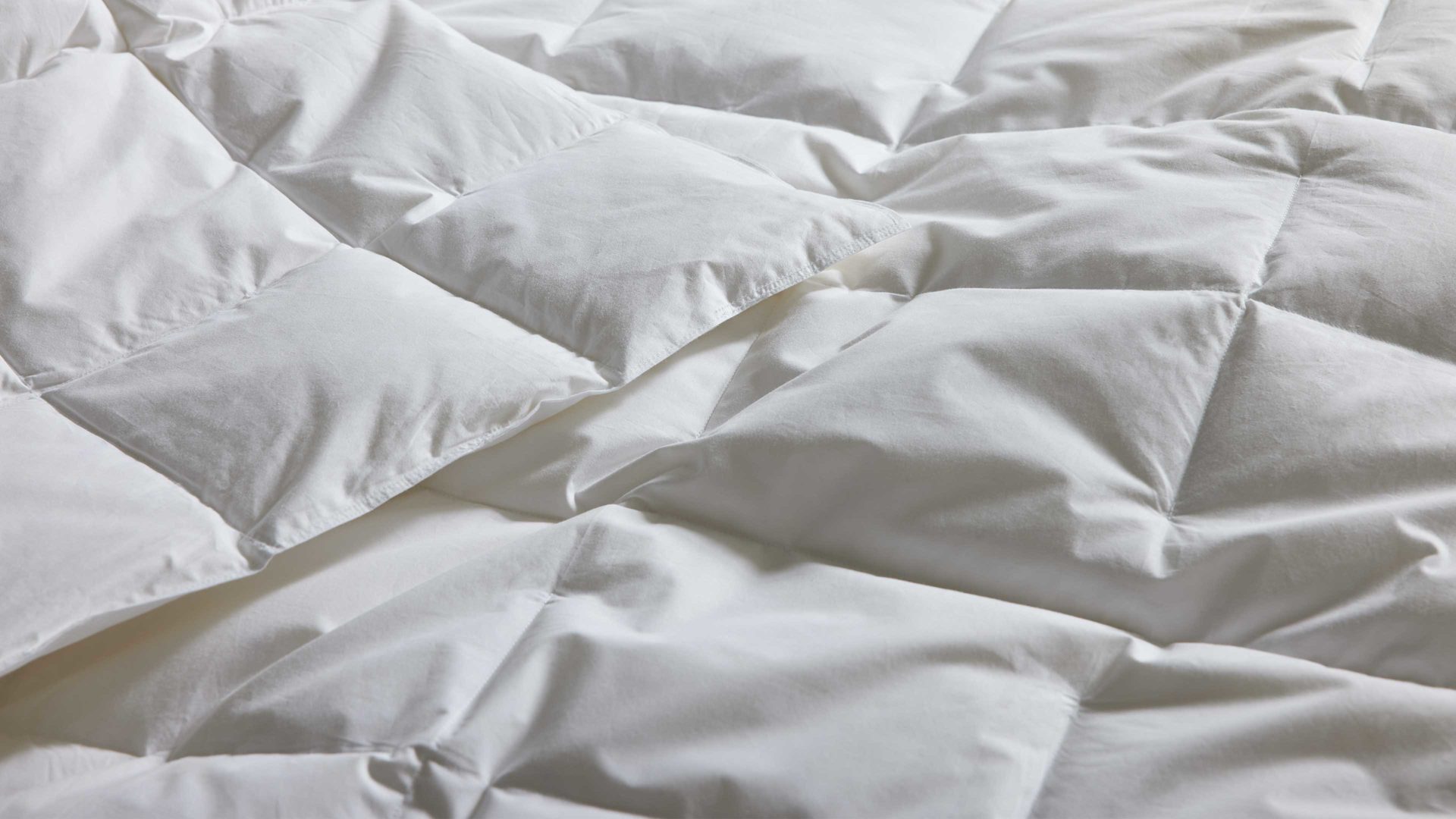 Daunendecke Interliving aus Stoff in Weiß Interliving Bettdecke Serie 9204 - Daunendecke als Sommerbett extraleicht, ca. 360 g Daunen - ca. 200 x 200 cm