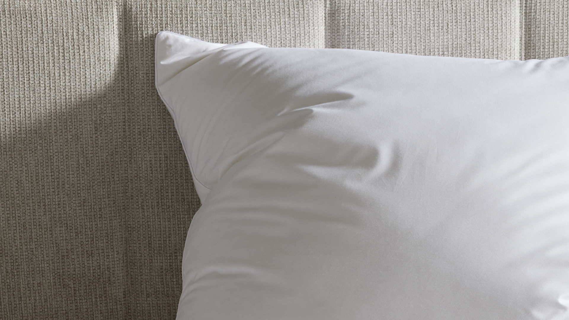 Kopfkissen Interliving aus Stoff in Weiß Interliving Kopfkissen Serie 9205 70 % Federn & 30 % Daunen, ca. 950 g - ca. 80 x 80 cm