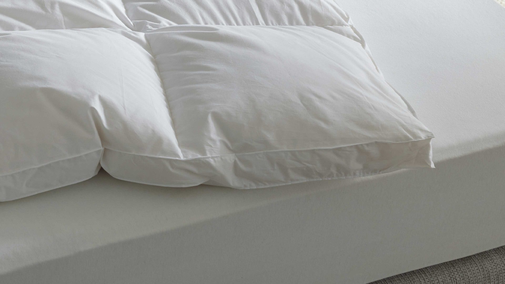 Daunendecke Interliving aus Stoff in Weiß Interliving Bettdecke Serie 9205 - Daunendecke als Aussenstegdecke warm, ca. 1.010 g Daunen - ca. 155 x 220 cm