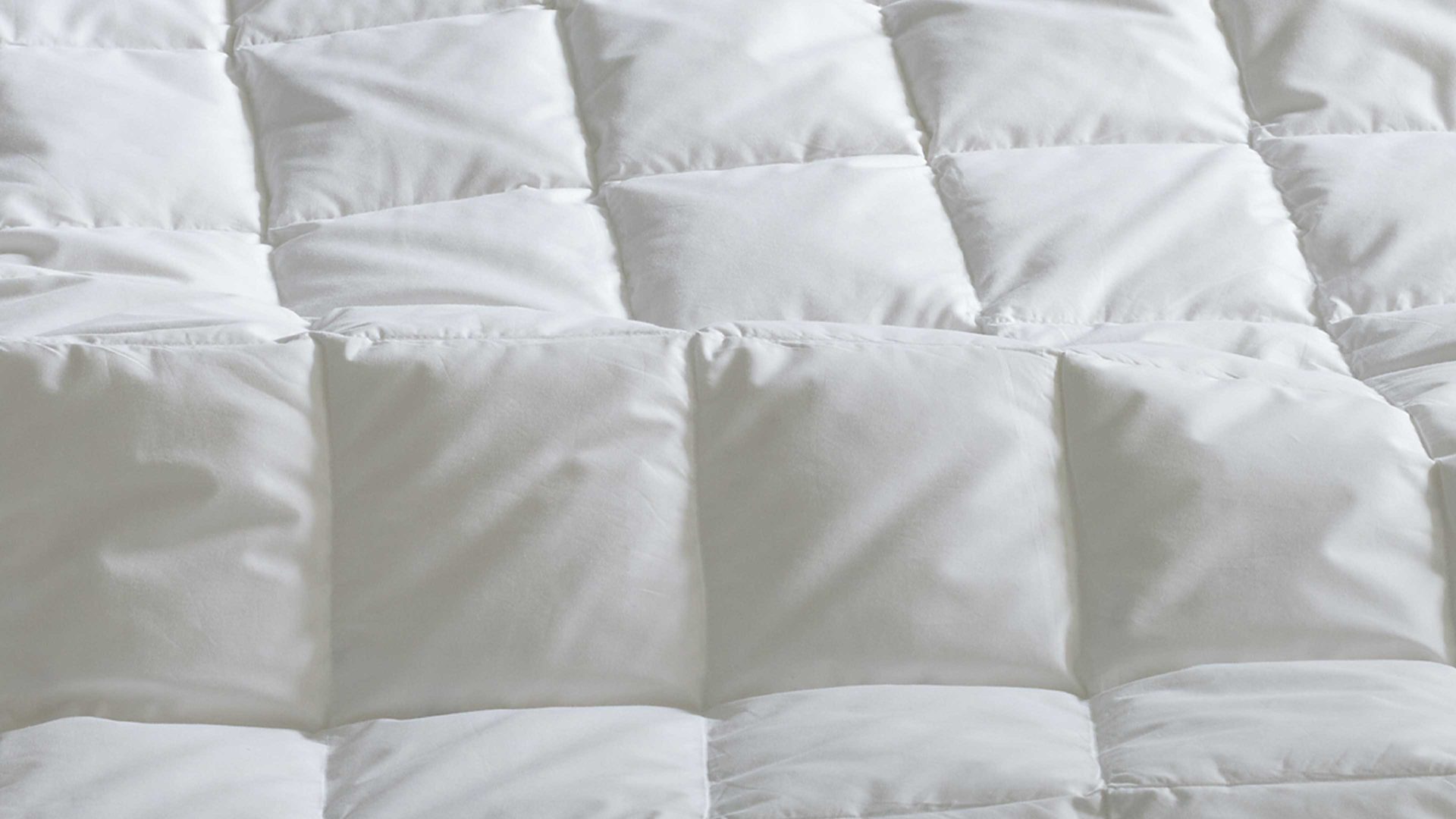 Daunendecke Interliving aus Stoff in Weiß Interliving Bettdecke Serie 9205 - Daunendecke als Sommerbett extraleicht, ca. 230 g Daunen - ca. 155 x 200 cm