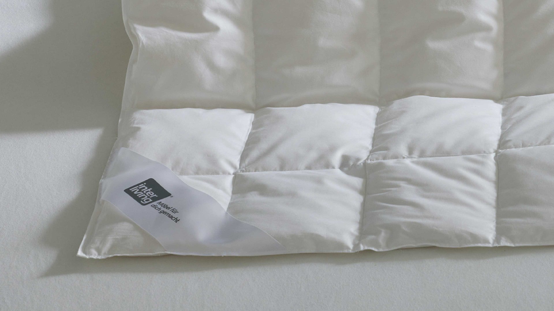 Daunendecke Interliving aus Stoff in Weiß Interliving Bettdecke Serie 9205 - Daunendecke als Sommerbett extraleicht, ca. 330 g Daunen - ca. 200 x 220 cm