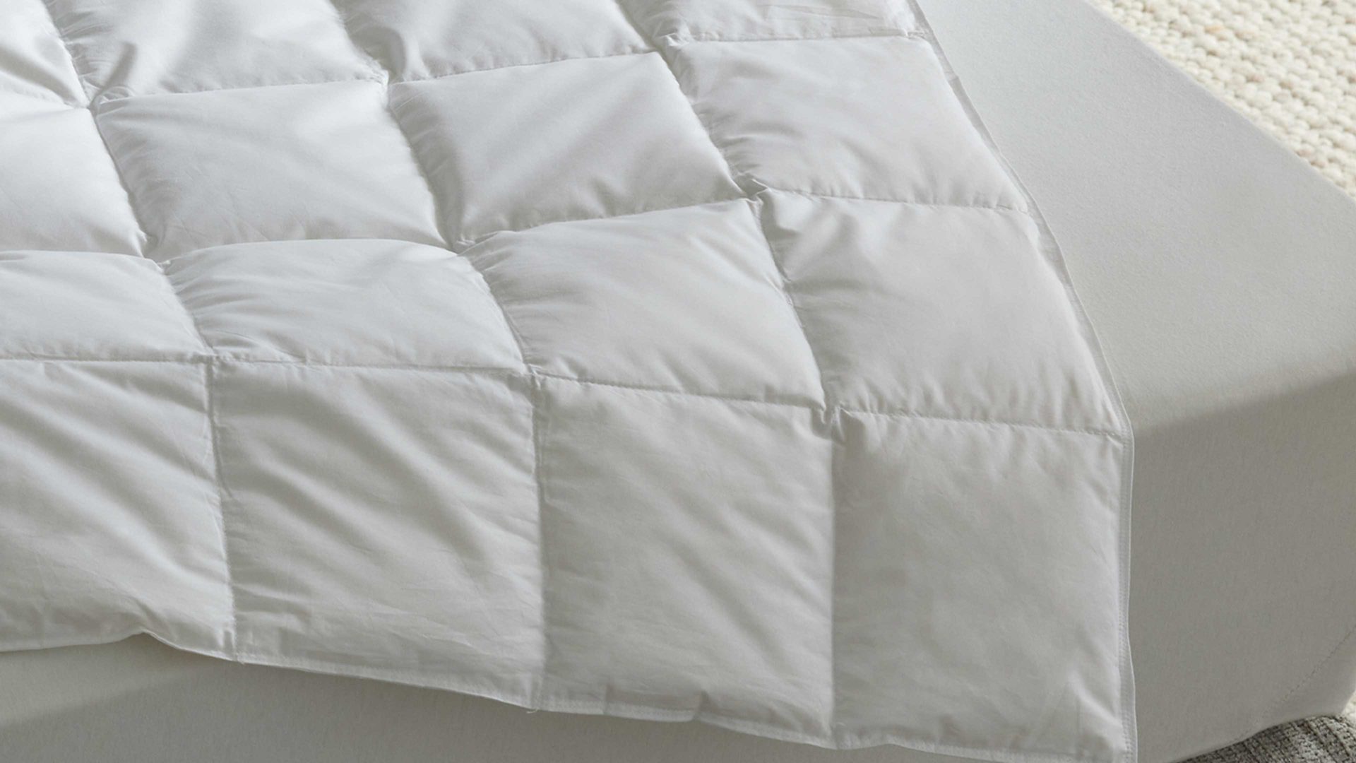 Daunendecke Interliving aus Stoff in Weiß Interliving Bettdecke Serie 9205 - Daunendecke extraleicht, ca. 390 g Daunen - ca. 240 x 220 cm