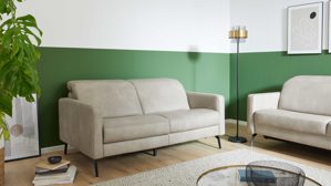 Zweisitzer Interliving aus Leder in Grau Interliving Sofa Serie 4065 – Zweisitzer kieselfarbenes Leder Cloudy gravel & schwarze Metallfüße – Länge ca. 180 cm
