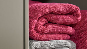 Handtuch Interliving aus Naturfaser in Pink Interliving Handtuch Serie 9108 - Handtuch pinkfarbene Baumwolle  - ca. 60 x 110 cm