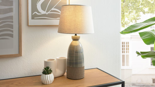 Tischleuchte Interliving aus Keramik in Grau Interliving Leuchten Serie 9346 - Tischlampe graue Keramik – Höhe ca. 49 cm