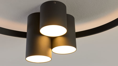 Deckenleuchte Interliving aus Holz in Schwarz Interliving Leuchten Serie 9348 - Deckenlampe schwarzes Metall - Durchmesser ca. 60 cm