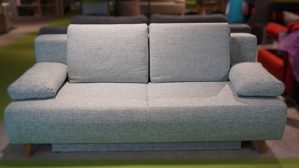 Schlafsofa Restyl aus Stoff in Türkis Schlafsofa Jacy helltürkiser Stoffbezug 55-6451 & Eichenfüße - Breite ca. 202 cm