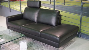 Sofa-Set W.schillig aus Leder in Schwarz Silber W.SCHILLIG Polstergarnitur aleXx, 2 Sofas mit einer Kopfstütze, Leder Z73 Nachtschwarz, Metallkufe glänzend