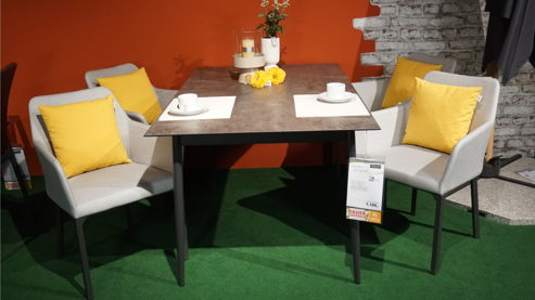 Gartenmöbel-Set Interliving aus Holz Metall in Grau Hellgrau Anthrazit Interliving Garten-Tischgruppe Serie 7003 – Tisch + 4 Stühle HPL Beton & Aluminium, Bezug hellgrau