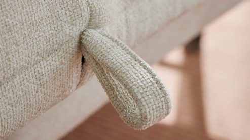 Schlafsofa Interliving aus Stoff in Weiß Interliving Schlafsofa Serie 4700 - Schlafsofa naturweißes Flachgewebe Cyber & schwarze Aluminiumfüße - Breite ca. 228 cm