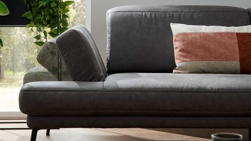 Funktion Interliving aus Metall in Transparent Interliving Sofa Serie 4460 - Armlehnverstellung manuell