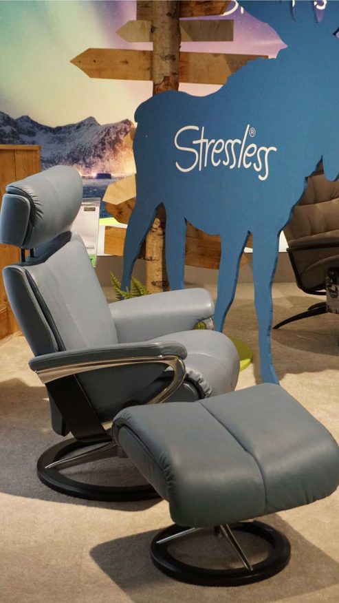 Sessel Ekornes aus Holz Leder Metall in Schwarz Jeansblau Stressless MAGIC M Signature, Relax-Sessel und Hocker Signature Schwarz, Medium, Leder Paloma sparrow blue