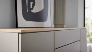 Highboard Interliving aus Holz in Grau Interliving Wohnzimmer Serie 2031 - Highboard BK18071 Grau & Risseiche - vier Türen, zwei Schubladen, Breite ca. 180 cm