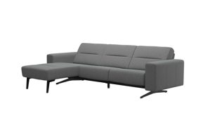 Sofa Ekornes aus Metall Stoff in Hellgrau Schwarz Stressless Elementgruppe Stella M, Polstergarnitur mit Longseat Stoff Calido 11 light grey, Fuss 024 BA 18 matte black