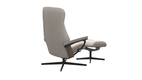 Sessel Ekornes aus Holz Metall Stoff in Creme Schwarz Holzfarben Stressless PHILIP M Cross Relax-Sessel mit Hocker Stoff 01 Offwhite, Fuss Cross Matte Black, Holz Smoked Oak
