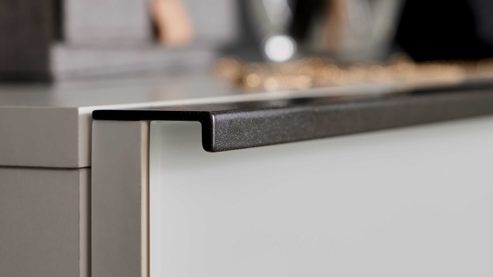 Komplettzimmer Interliving aus Holz in Weiß Interliving Schlafzimmer Serie 1033 – komplettes Schlafzimmer weißes Glas - vierteilig