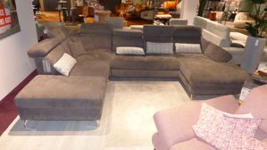 Ecksofa Steinpol poco aus Stoff in Fango POCO Polstergarnitur Torino XC - Ecksofa mit Funktion Bezug Kati Fango 20474 & Metallfüße Chrom – Stellfläche ca. 358 x 250 cm