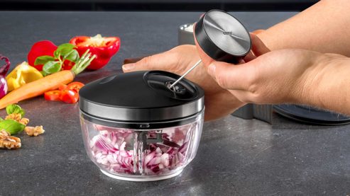 Küchenhelfer Gefu aus Kunststoff Metall in Schwarz Silber GEFU Multizerkleinerer ZIZO mit Seilzug Schwarz, Silber