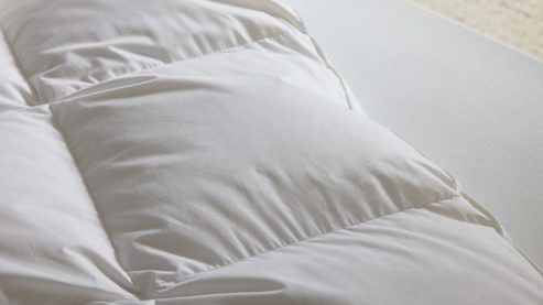 Daunendecke Interliving aus Federn + Daunen in Weiß Interliving Bettdecke Serie 9212 - Aussenstegdecke als Winterbett warm, ca. 1.000 g Daunen & Federn - ca. 135 x 200 cm