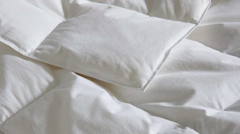 Daunendecke Interliving aus Federn + Daunen in Weiß Interliving Bettdecke Serie 9212 - Daunendecke extraleicht, ca. 240 g Daunen & Federn - ca. 135 x 200 cm