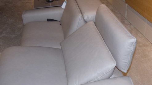 Sofa-Set Interliving aus Leder in Hellgrau Beige Interliving Polstergarnitur Serie 4061 - 2x 2,5-Sitzer Leder Cloudy Pearl & schwarze Metallfüße, ca. 190 cm breit