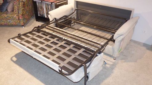 Schlafsofa Interliving aus Aluminium Stoff in Ecru Aluminium Interliving Schlafsofa Serie 4700 mit Kaltschaummatratze grau-beiges Flachgewebe Cyber & Aluminiumfüße - Breite ca. 188 cm