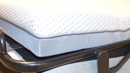 Schlafsofa Interliving aus Aluminium Stoff in Ecru Aluminium Interliving Schlafsofa Serie 4700 mit Kaltschaummatratze grau-beiges Flachgewebe Cyber & Aluminiumfüße - Breite ca. 188 cm