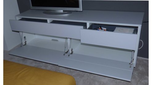 Wohnwand Interliving aus Furnier Glas Holz Metall in Hellgrau Dunkelgrau Interliving Wohnwand Serie 2107, Wohnkombination 256 Quarzgrau, Eiche flamed Wood – vierteilig, Breite ca. 256 cm